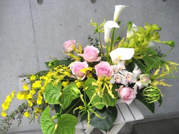 today's works 2012.04.18｜「フローリストムラカミ」　（東京都練馬区の花キューピット加盟店 花屋）のブログ